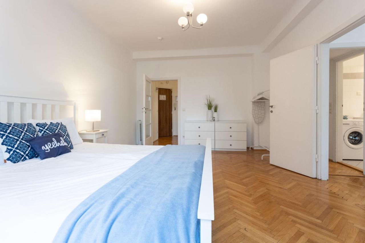 Operastreet City Center Santorin Apartment Wien